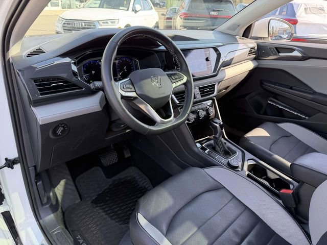 Used 2023 Volkswagen Taos SEL image 9