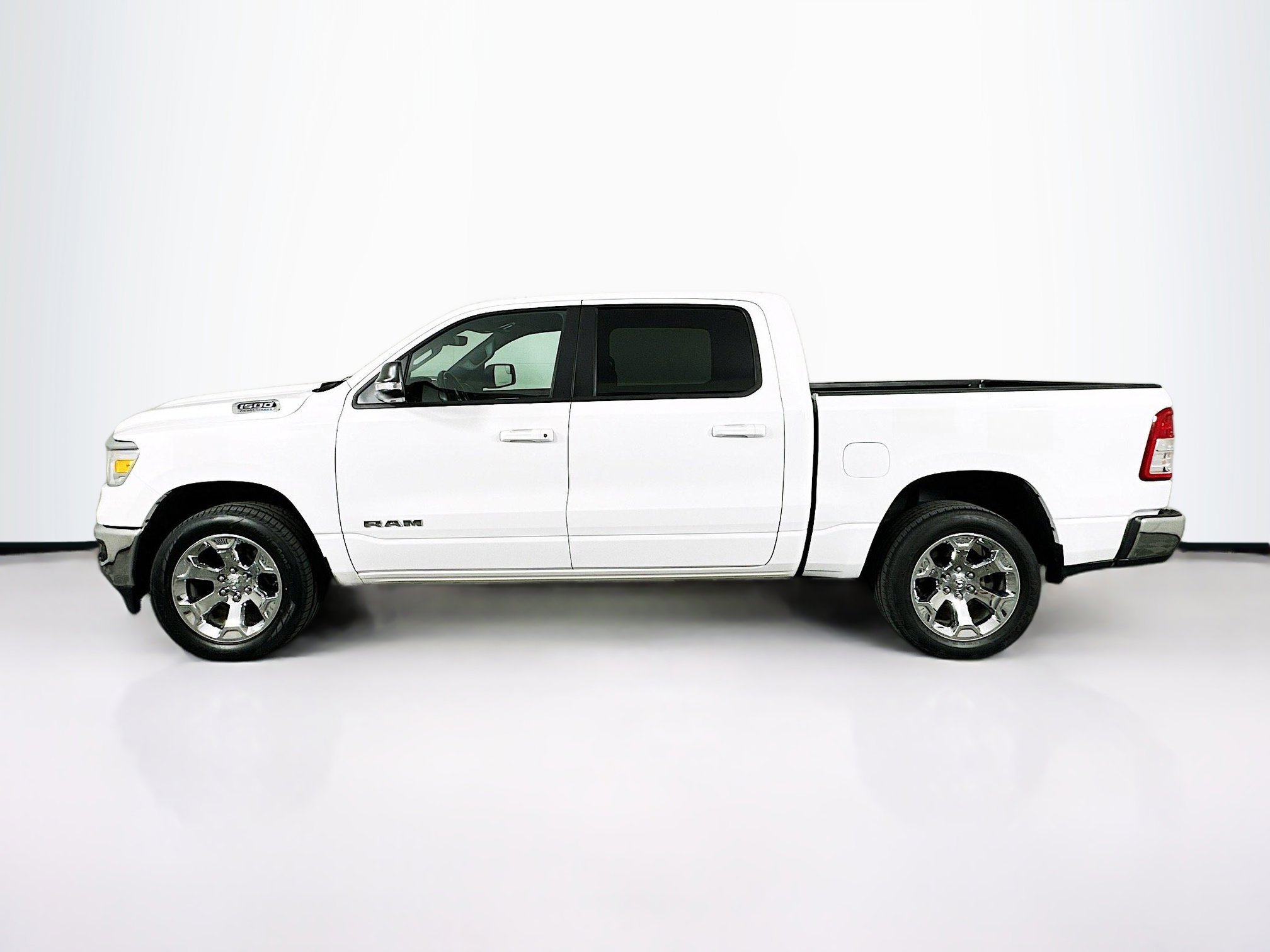 Used 2022 RAM 1500 Big Horn AWD/4WD image 4