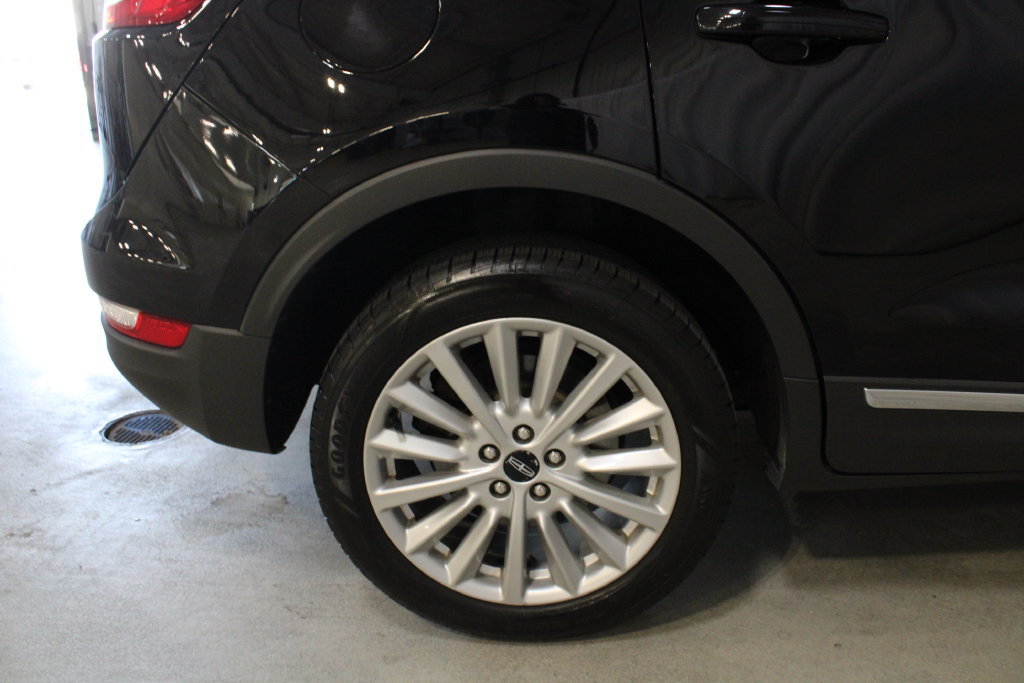 Used 2019 Lincoln MKC Premiere AWD/4WD image 27