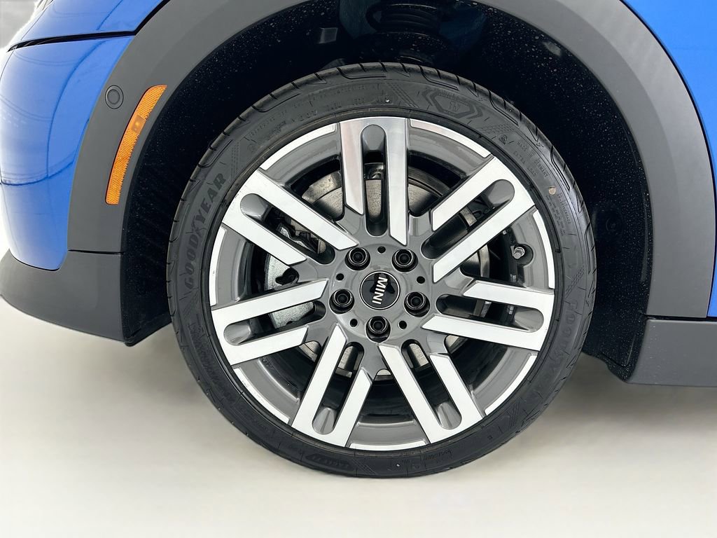 New 2026 MINI Cooper 4-Door Hardtop image 29