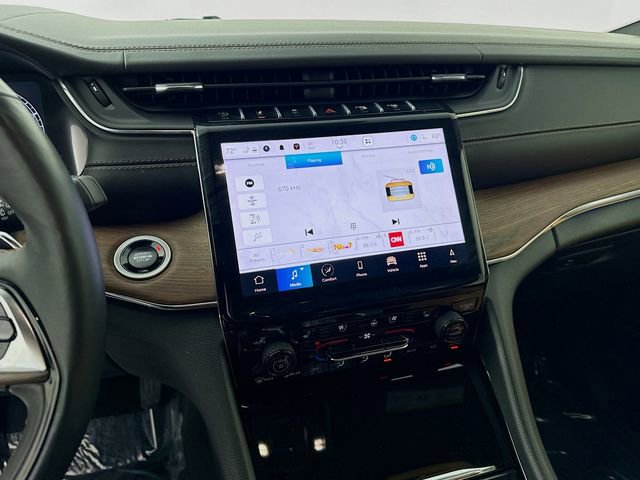 Used 2024 Jeep Grand Cherokee L Summit image 15