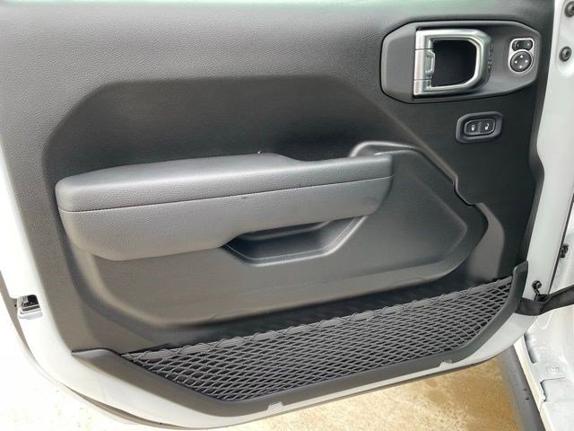 New 2026 Jeep Gladiator Willys image 15