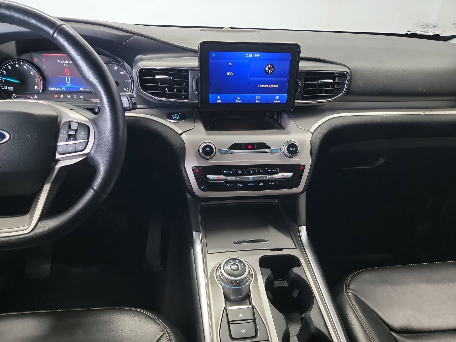Used 2021 Ford Explorer XLT w/ Equipment Group 202A AWD/4WD image 20