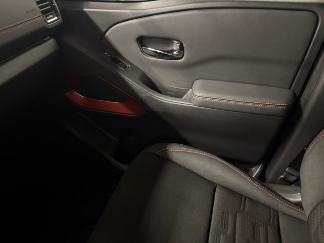 Used 2024 Nissan Frontier PRO-4X w/ Off-Road Protection Package image 15