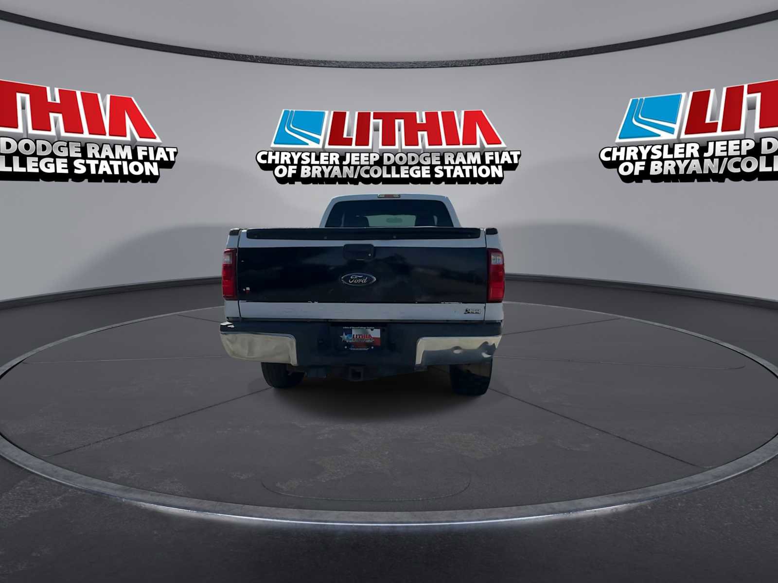 Used 2015 Ford F250 XL w/ Power Equipment Group RWD image 7