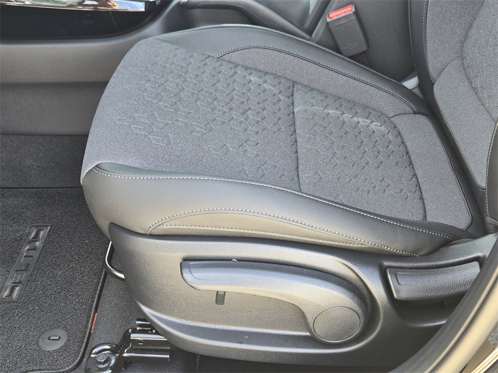 New 2026 Kia Seltos S image 17