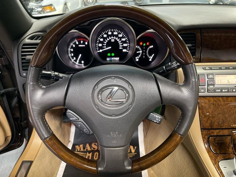 Used 2006 Lexus SC 430 Convertible image 28