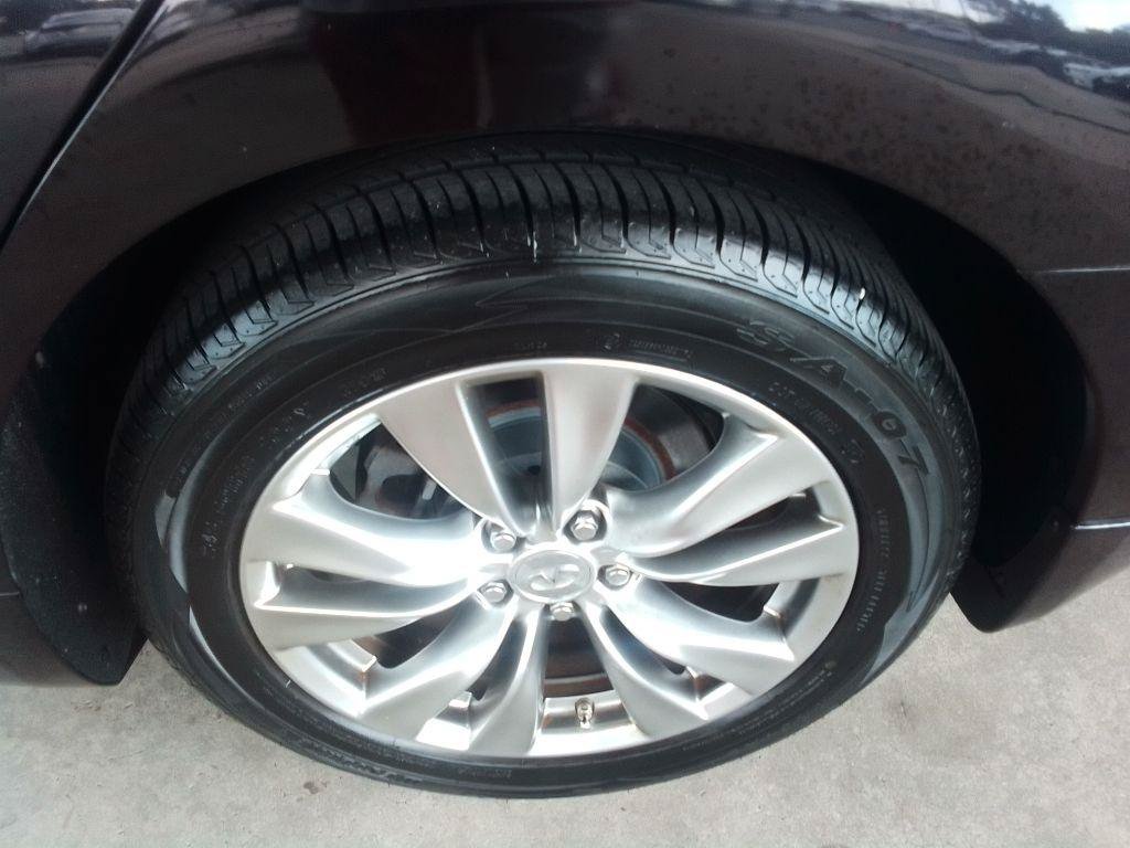 Used 2014 INFINITI Q70 3.7 w/ Premium Package AWD/4WD image 28