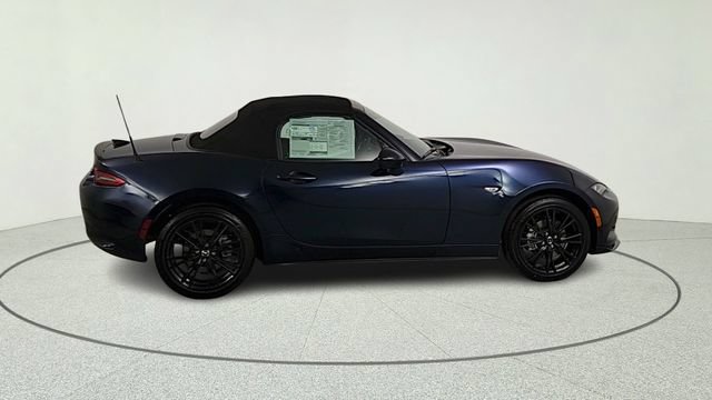 New 2026 MAZDA MX-5 Miata Club w/ Interior Package RWD image 8