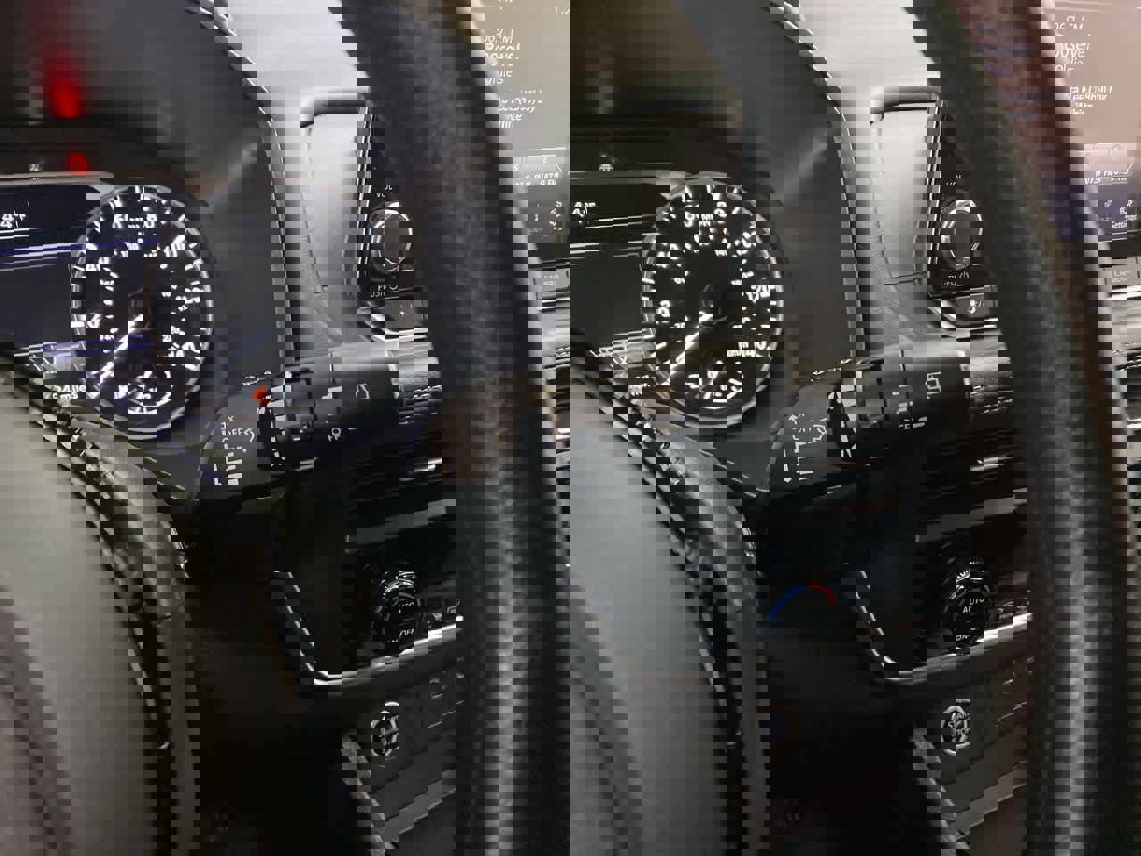 Used 2023 Nissan Rogue SV image 22