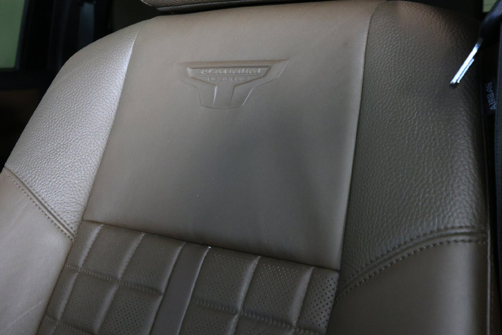 Used 2021 Nissan Titan Platinum Reserve w/ Moonroof Package AWD/4WD image 35