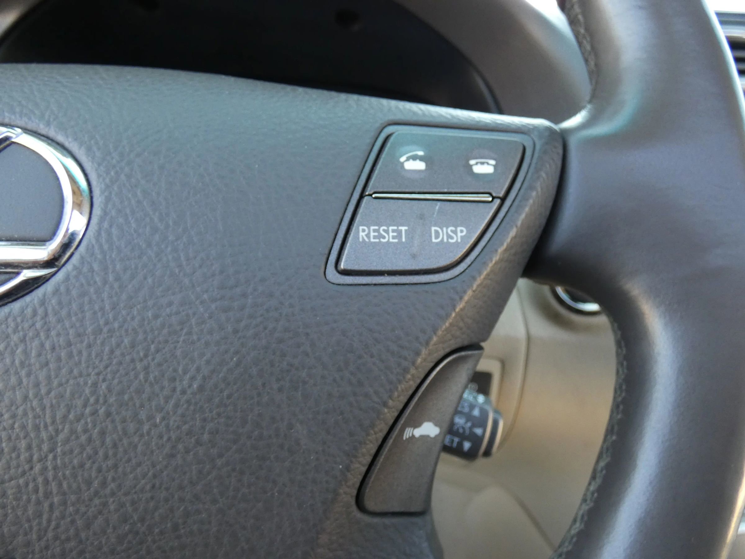 Used 2010 Lexus LS 460 L image 58