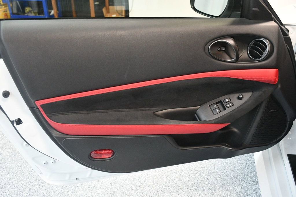 Used 2024 Nissan Z Performance w/ Floor Mat Package image 22