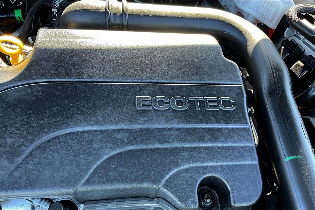 Used 2023 Chevrolet Malibu LT image 34