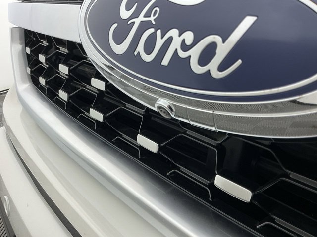 Used 2021 Ford F150 Platinum w/ FX4 Off-Road Package AWD/4WD image 11