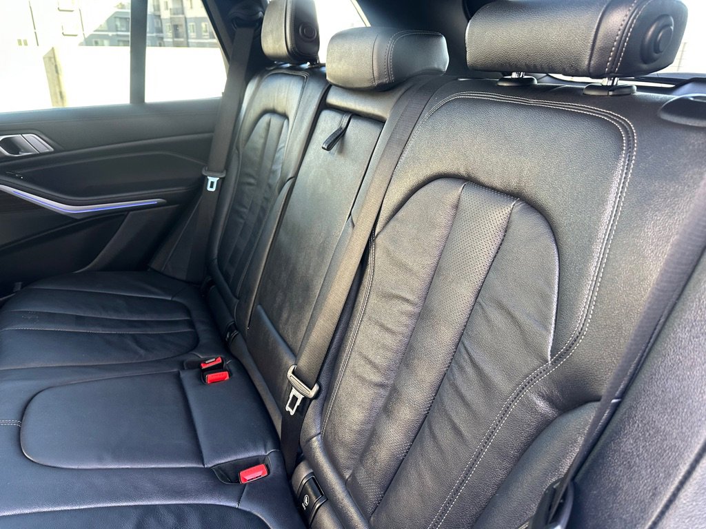 Used 2019 BMW X5 xDrive40i w/ Premium Package 2 AWD/4WD image 19
