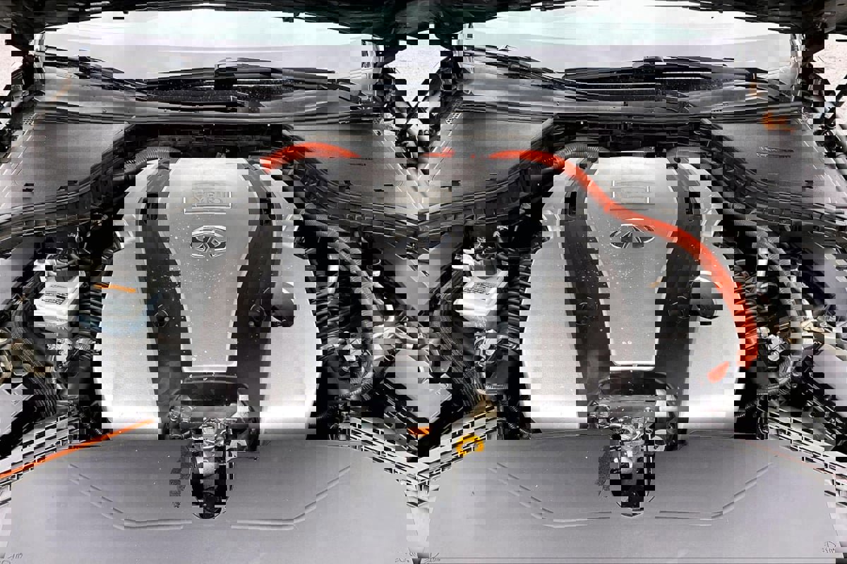 Used 2015 INFINITI Q50 Premium w/ Navigation Package image 10