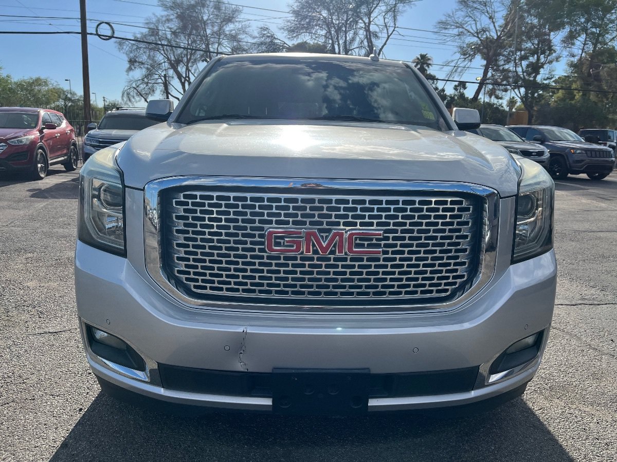 Used 2017 GMC Yukon XL Denali w/ Open Road Package RWD image 8