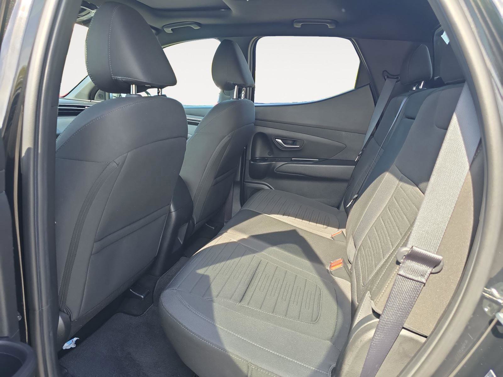 Used 2023 Hyundai Santa Cruz SEL w/ Activity Package AWD/4WD image 18