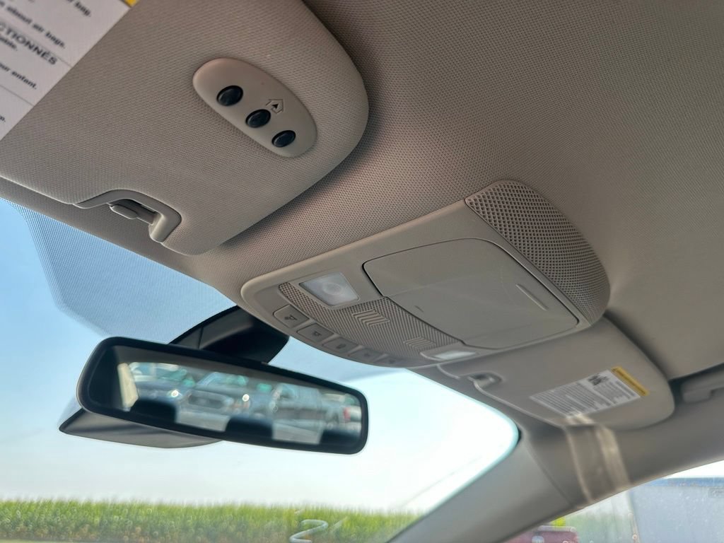 Used 2020 Ford Fusion Energi Titanium FWD image 20
