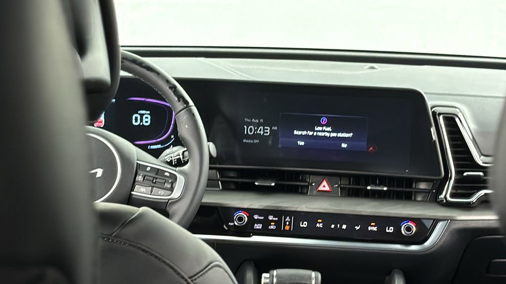 Used 2025 Kia Sportage X-Line image 16