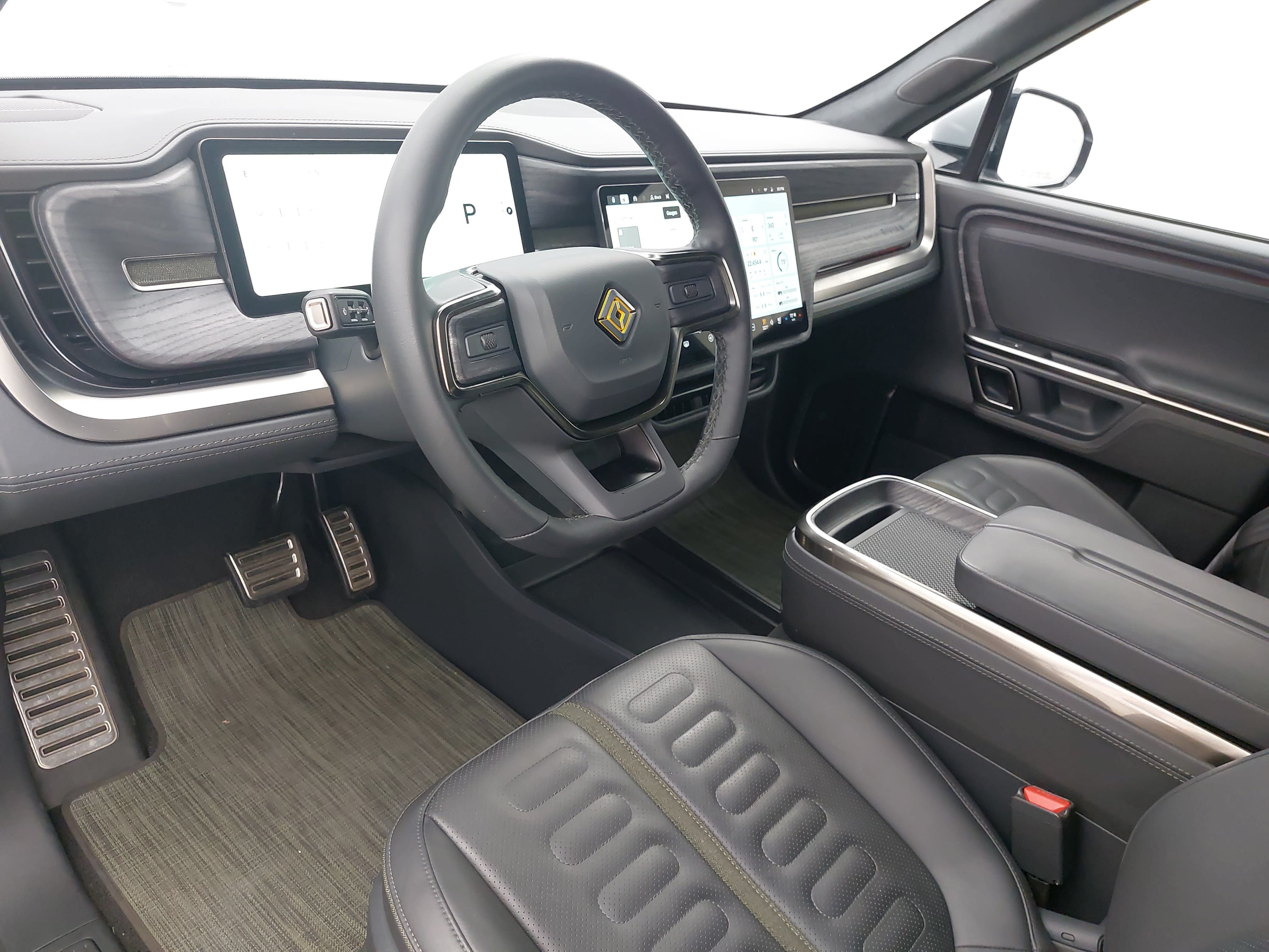 Used 2023 Rivian R1T Adventure Dual AWD/4WD image 17