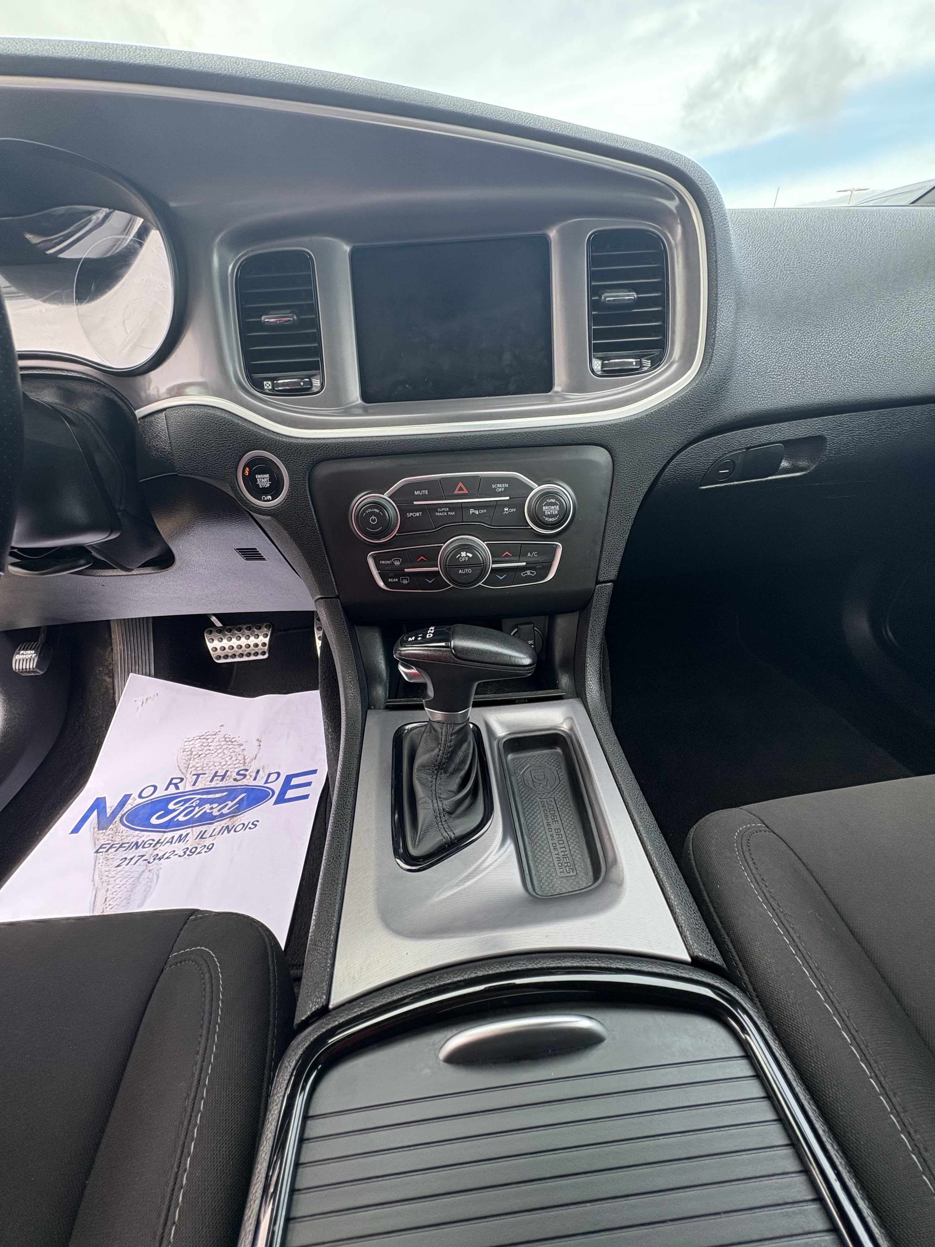 Used 2022 Dodge Charger R/T w/ Blacktop Package image 14