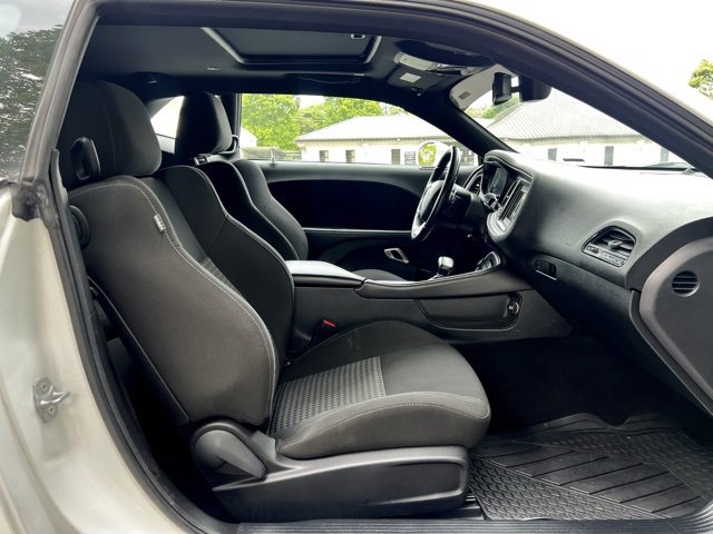 Used 2021 Dodge Challenger R/T w/ Blacktop Package image 22