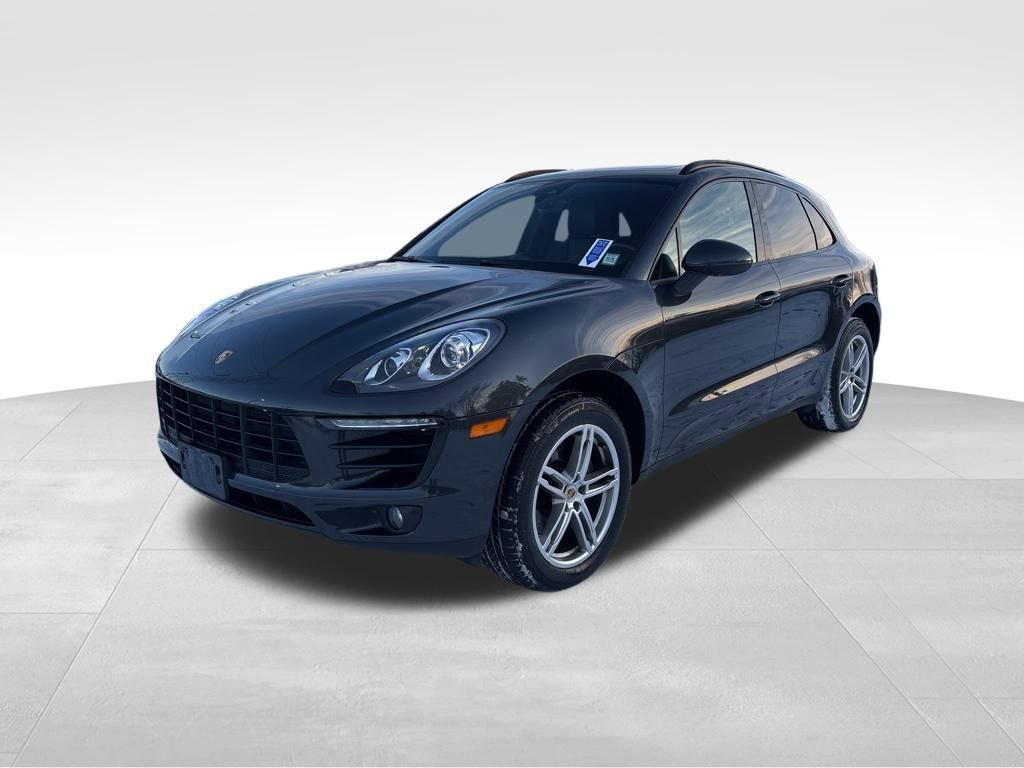 Used 2018 Porsche Macan Base image 14