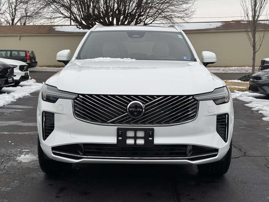 New 2026 Volvo XC90 B6 Plus w/ Protection Package Premier AWD/4WD image 24