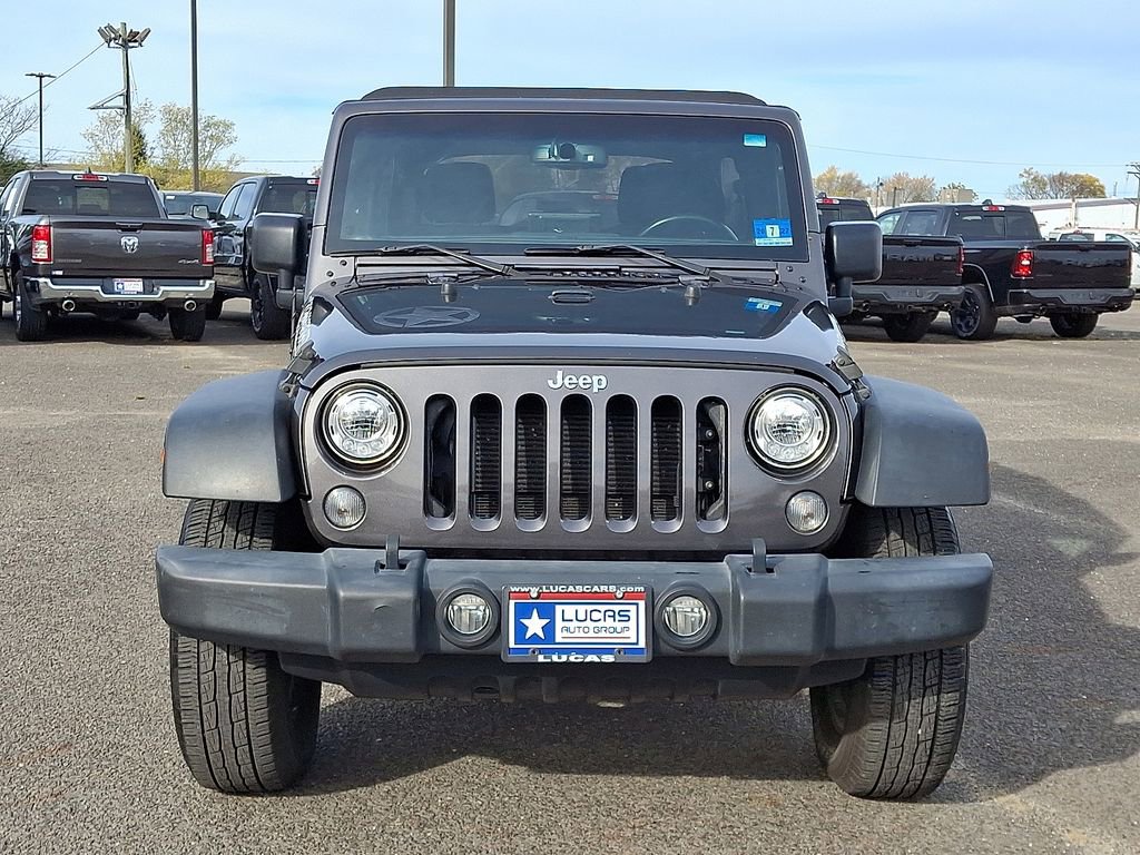Used 2018 Jeep Wrangler Unlimited Sport S AWD/4WD image 4