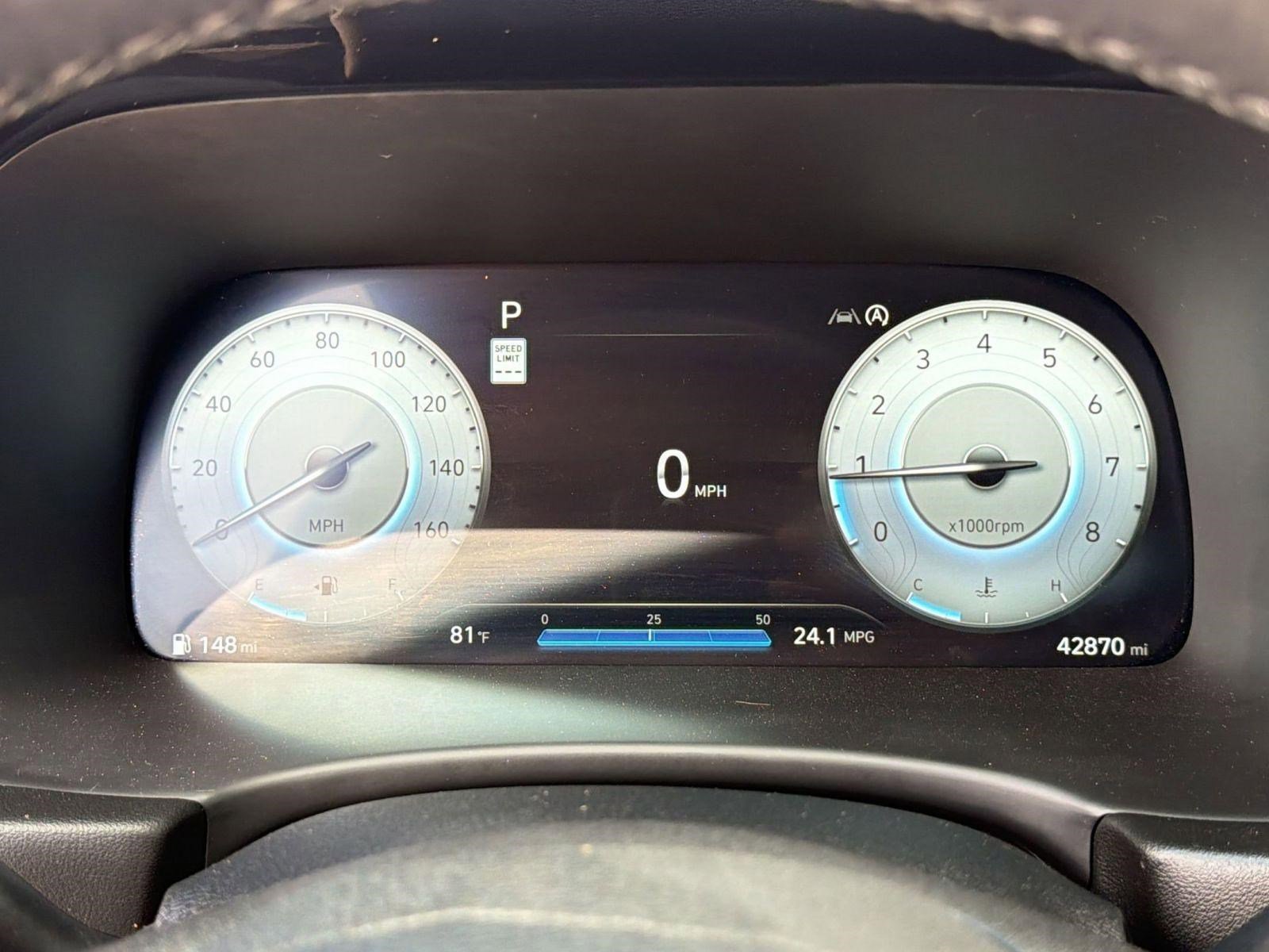 Used 2024 Hyundai Palisade Calligraphy image 21