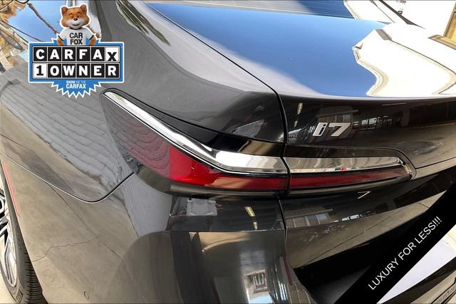 Used 2023 BMW i7 xDrive60 AWD/4WD image 28