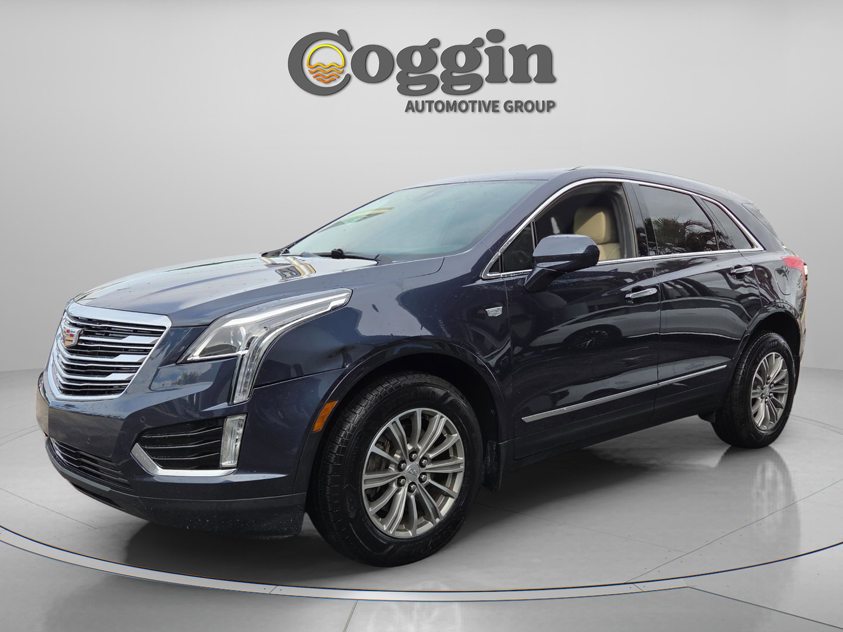 Used 2018 Cadillac XT5 Luxury w/ Driver Awareness Package FWD image 1