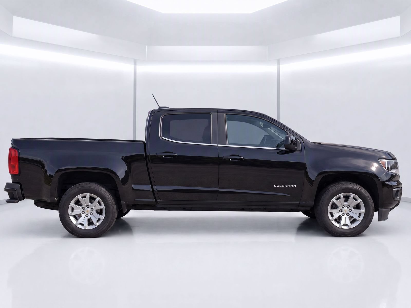 Used 2019 Chevrolet Colorado LT RWD video 3
