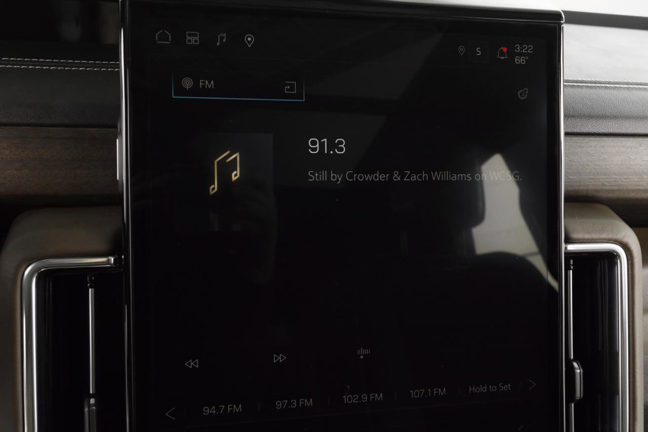 Used 2025 GMC Yukon XL Denali Ultimate image 17