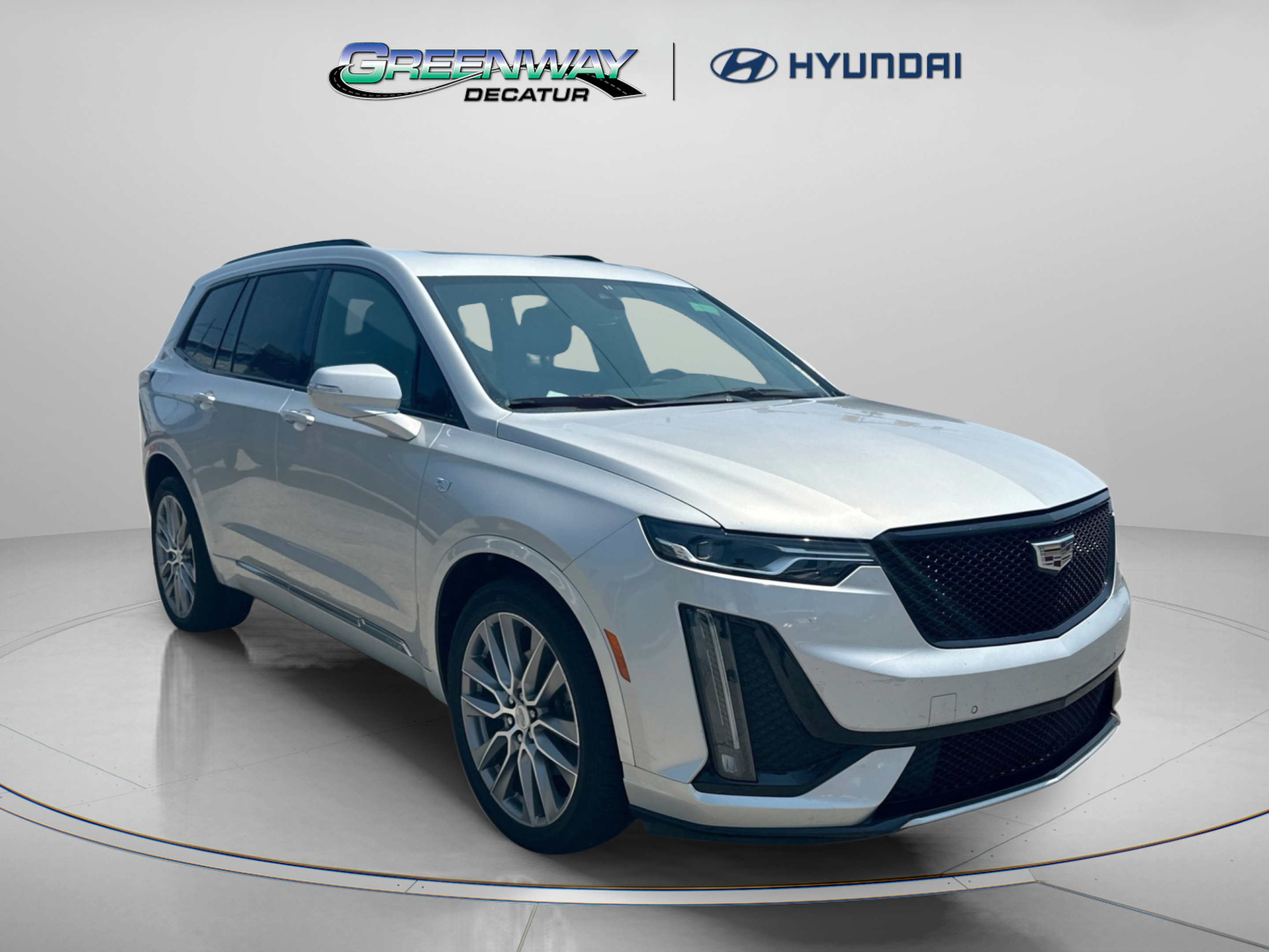 Used 2020 Cadillac XT6 Sport AWD/4WD image 2
