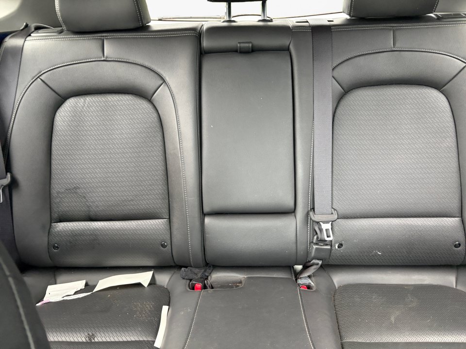 Used 2021 Hyundai Kona Limited FWD image 15