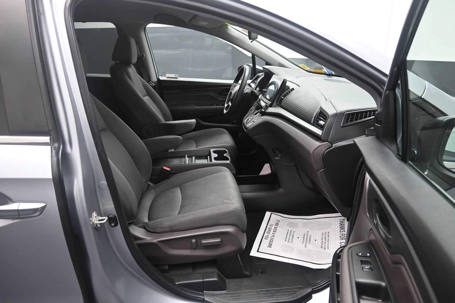 Used 2020 Honda Odyssey EX image 32
