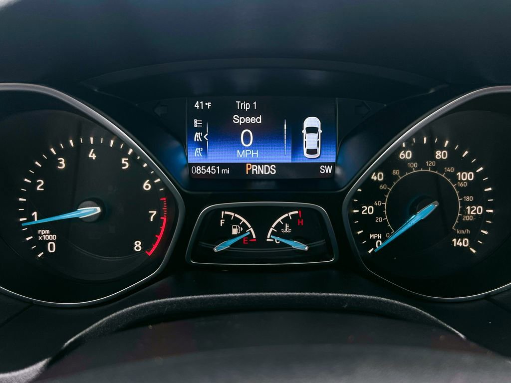 Used 2018 Ford Focus Titanium image 3