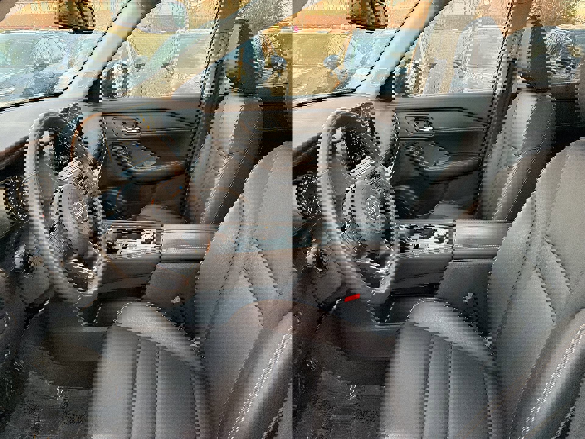 Used 2023 Nissan Rogue SL w/ SL Premium Package image 17