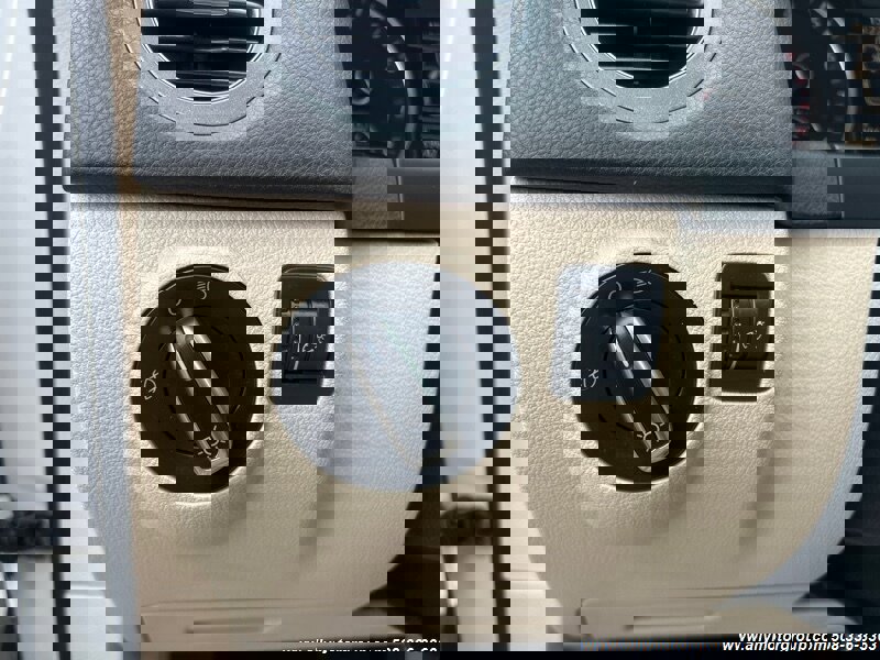 Used 2014 Volkswagen Tiguan SE image 22