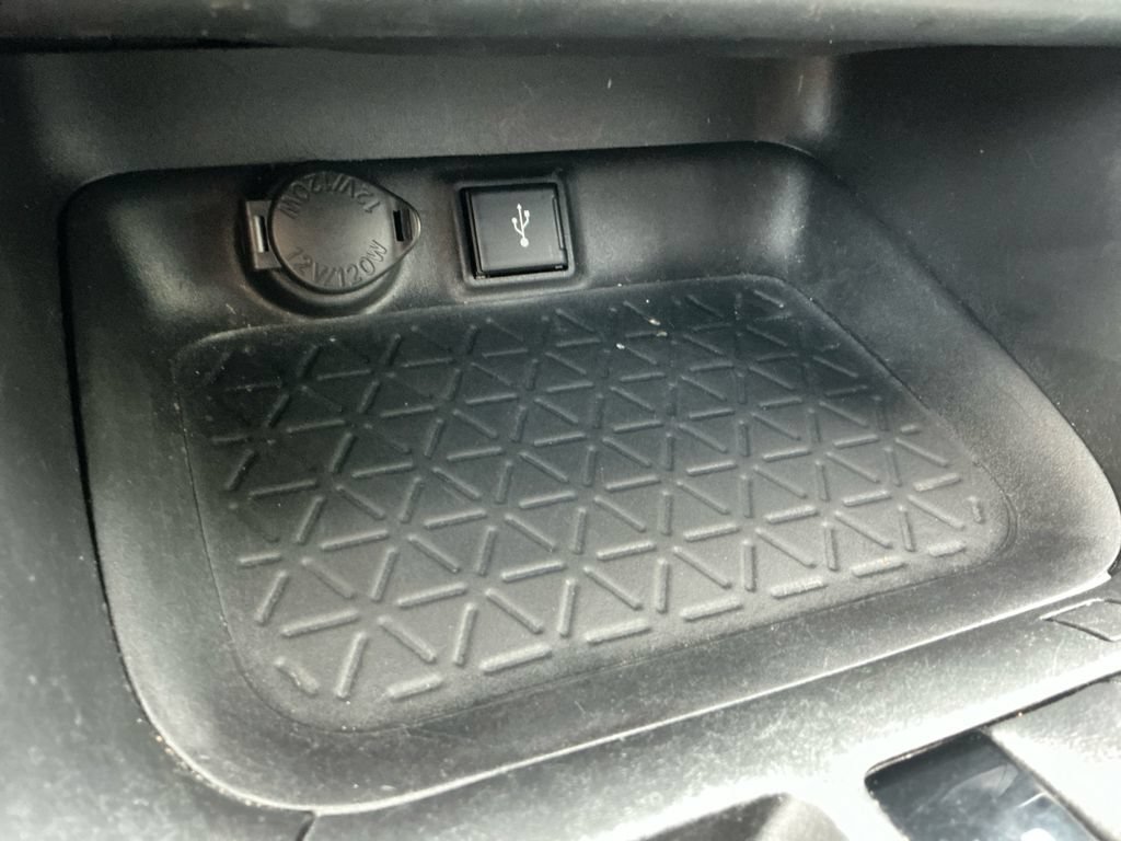 Used 2022 Toyota RAV4 XSE w/ XSE Grade Weather Package AWD/4WD image 27