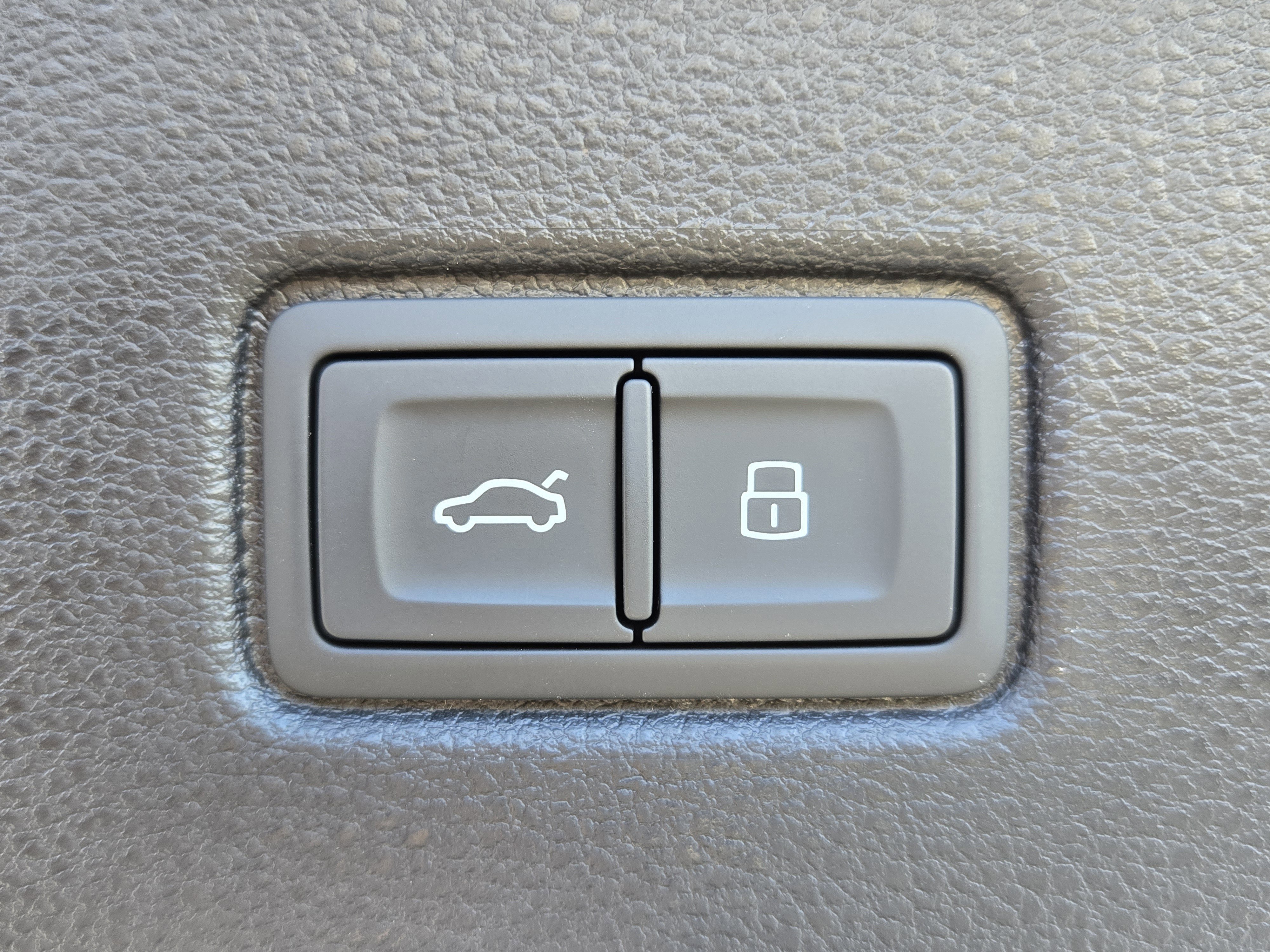 New 2025 Audi Q7 3.0T Premium Plus image 16