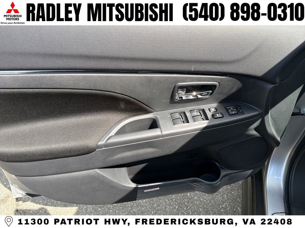 New 2026 Mitsubishi Outlander Sport ES image 4