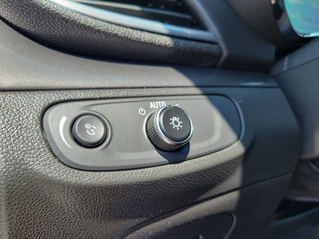Used 2020 Buick Encore Preferred FWD image 22
