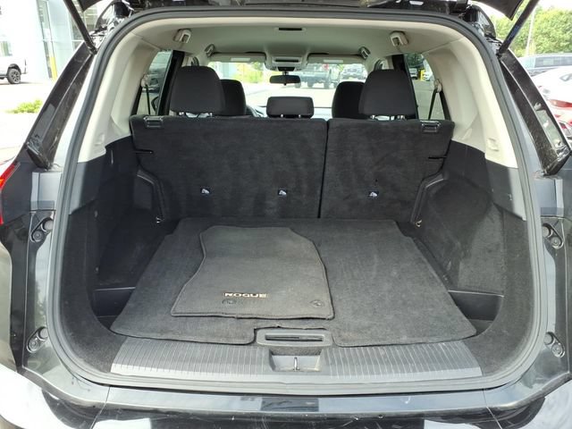 Used 2024 Nissan Rogue S AWD/4WD image 11