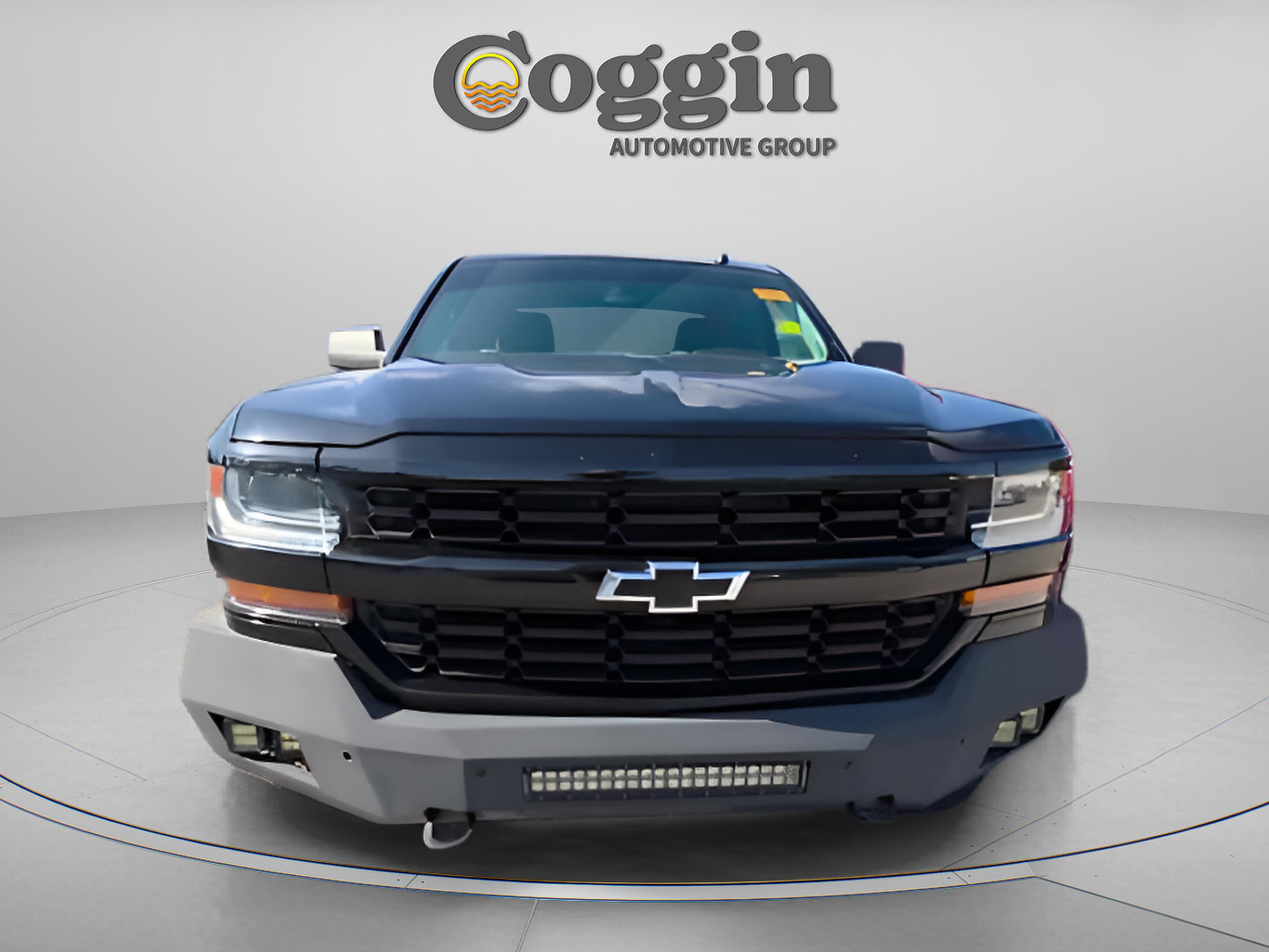 Used 2017 Chevrolet Silverado 1500 W/T w/ Black Out Edition image 18