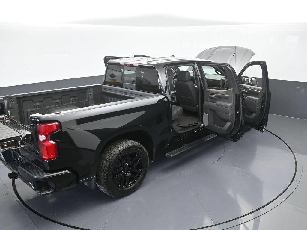 Used 2026 Chevrolet Silverado 1500 High Country w/ Midnight Edition AWD/4WD image 79