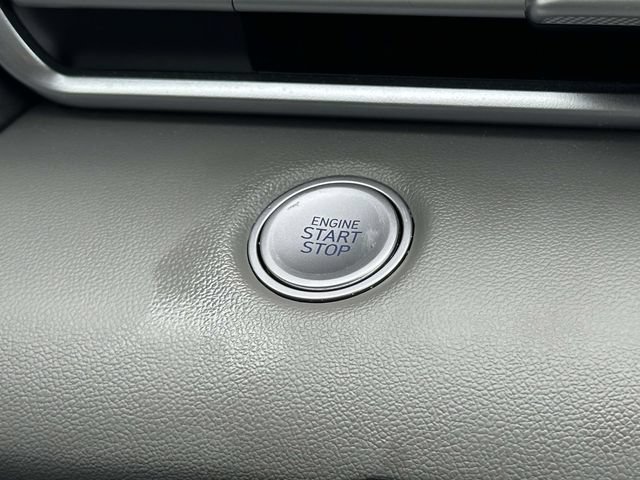 Certified 2025 Hyundai Elantra Sport FWD image 10
